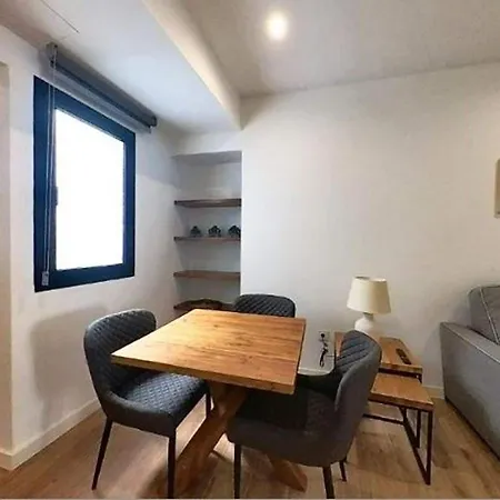 Yellow In Puerto del Rosario (Fuerteventura)